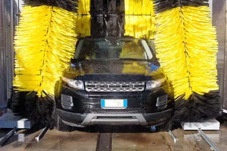 Invest in a Car Wash – 5 Things Your Broker Won’t Tell You